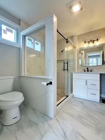 338 Sea St, Quincy, MA 02169