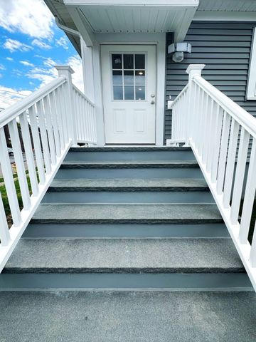 338 Sea St, Quincy, MA 02169