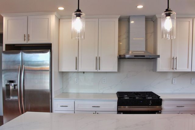 338 Sea St, Quincy, MA 02169