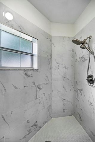 6513 Via Regina, Boca Raton, FL 33433