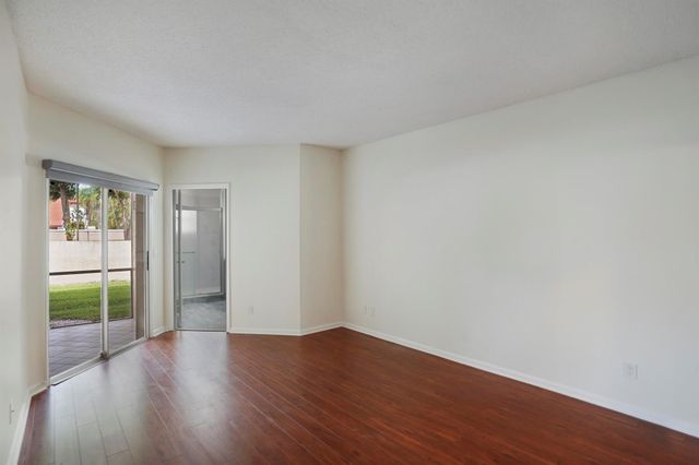 6513 Via Regina, Boca Raton, FL 33433