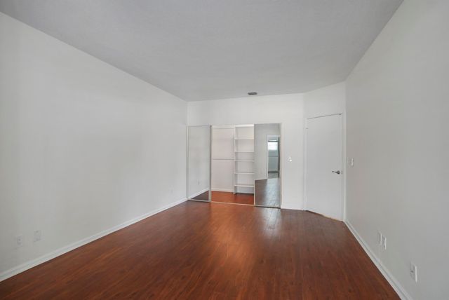 6513 Via Regina, Boca Raton, FL 33433