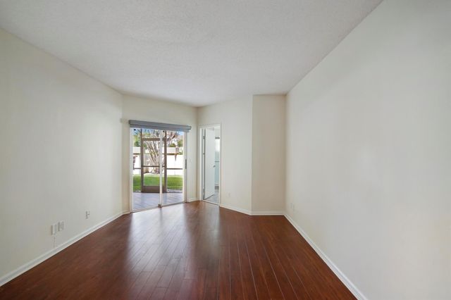 6513 Via Regina, Boca Raton, FL 33433