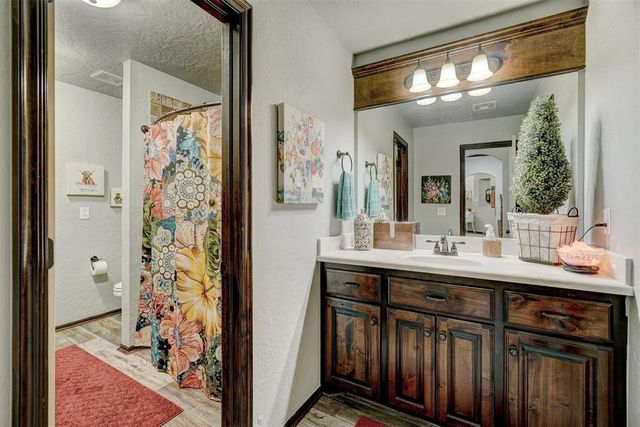 13201 NW 1st Street, Yukon, OK 73099