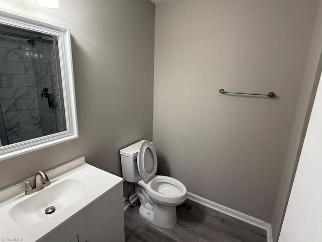 315 Creekway Court, Winston-salem, NC 27104