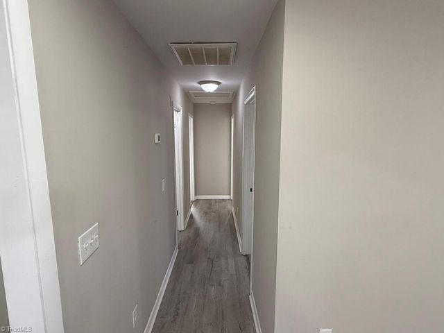 315 Creekway Court, Winston-salem, NC 27104