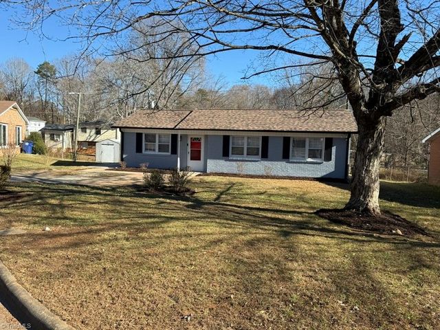 315 Creekway Court, Winston-salem, NC 27104