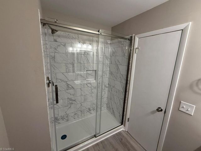 315 Creekway Court, Winston-salem, NC 27104