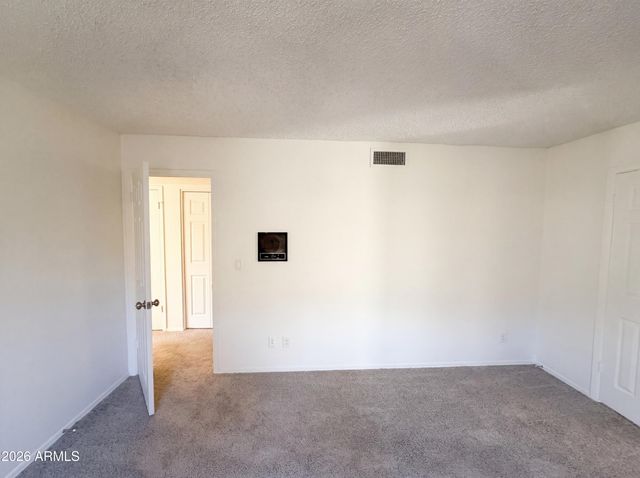11820 N 66TH Drive, Glendale, AZ 85304