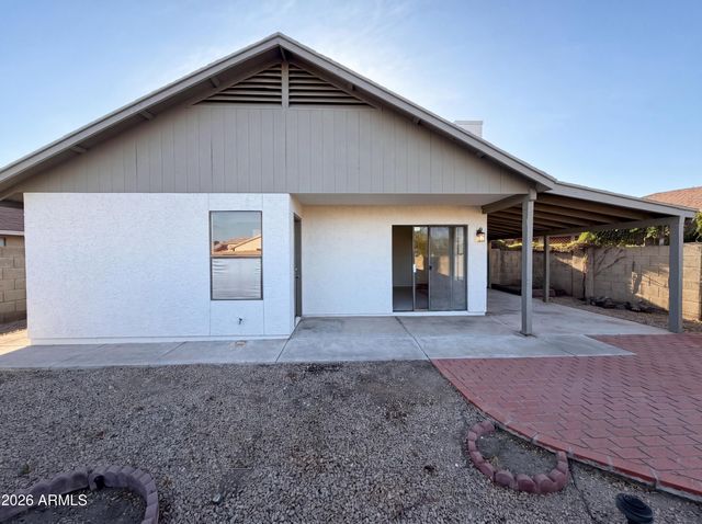 11820 N 66TH Drive, Glendale, AZ 85304