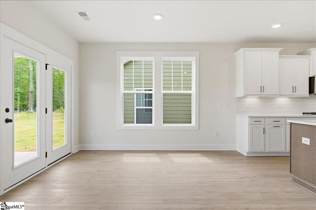 105 Avocado Court, Simpsonville, SC 29681
