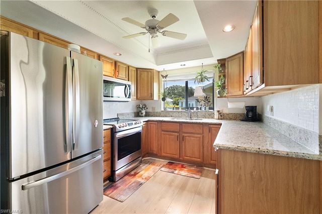 104 Brittany CT, Naples, FL 34112
