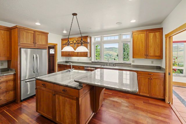 1678 Ashland Mine Road, Ashland, OR 97520