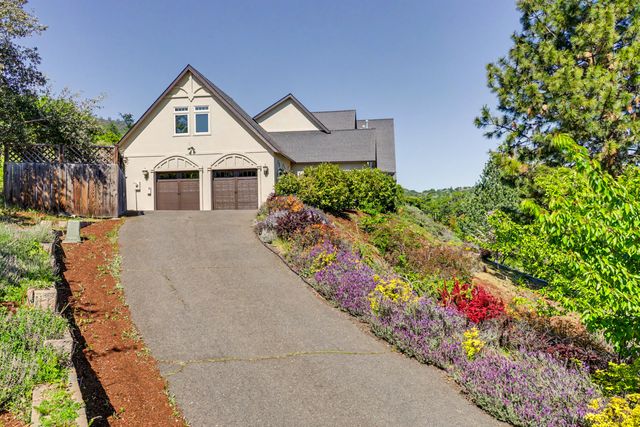 1678 Ashland Mine Road, Ashland, OR 97520