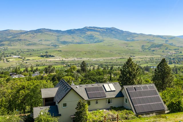 1678 Ashland Mine Road, Ashland, OR 97520