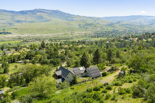 1678 Ashland Mine Road, Ashland, OR 97520