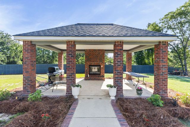 520 E Frontage Road, Aiken, SC 29805