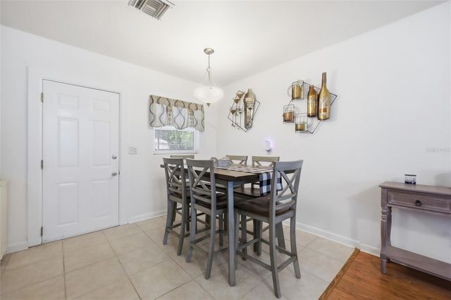 516 LAND O LAKES CT, Deland, FL 32724