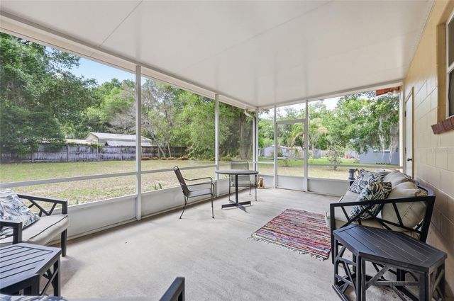 516 LAND O LAKES CT, Deland, FL 32724