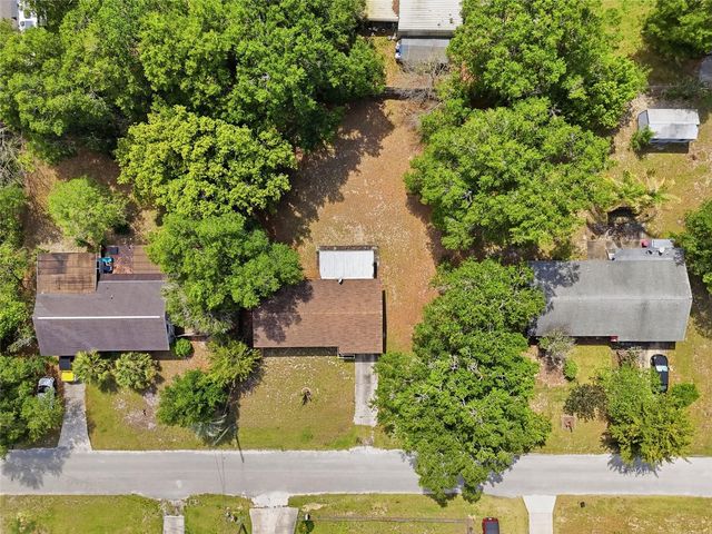 516 LAND O LAKES CT, Deland, FL 32724
