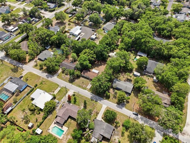516 LAND O LAKES CT, Deland, FL 32724