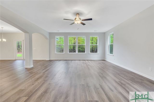 124 Kenwood Circle, Savannah, GA 31302