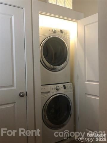 951 Warren Burgess Lane, Charlotte, NC 28205