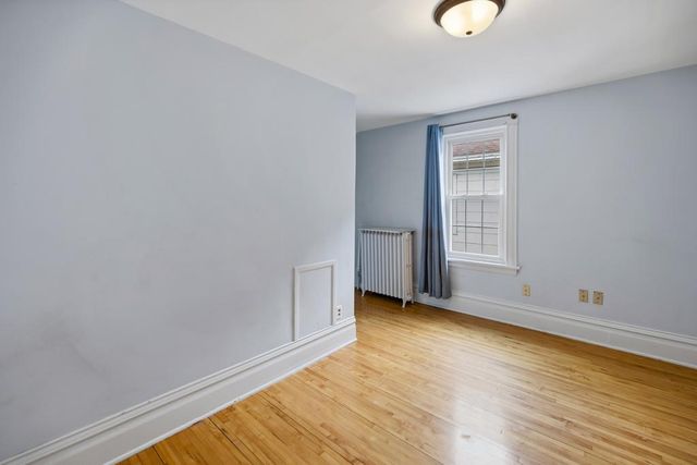 879 Charles Avenue, Saint Paul, MN 55104