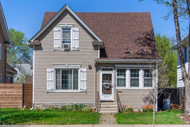 879 Charles Avenue, Saint Paul, MN 55104