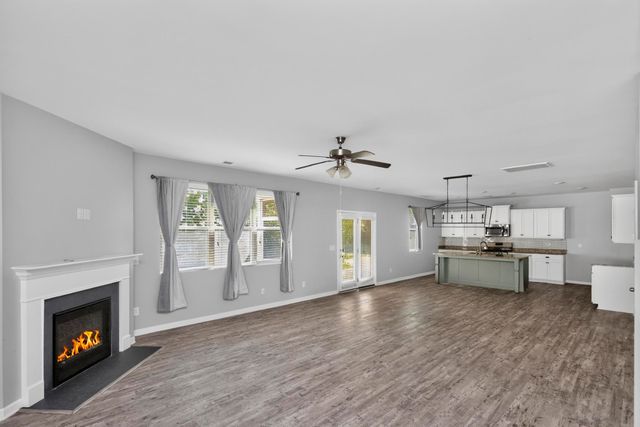 204 Princeton Dr, Lebanon, TN 37087