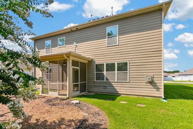 204 Princeton Dr, Lebanon, TN 37087
