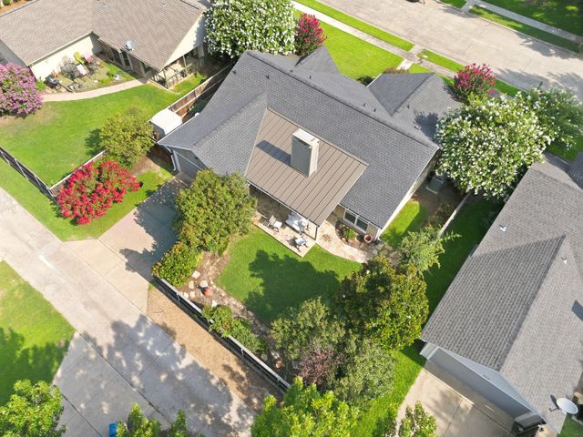 258 Creekside Lane, Coppell, TX 75019