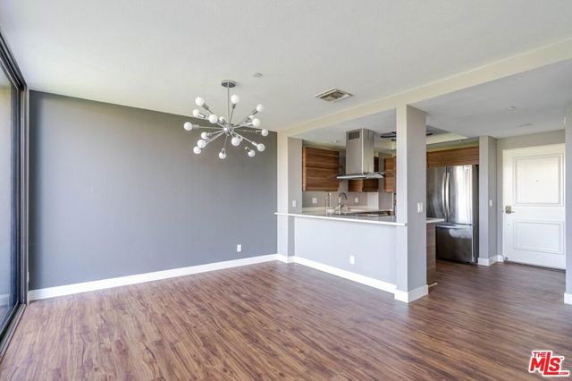 880 W 1st Street 712, Los Angeles, CA 90012