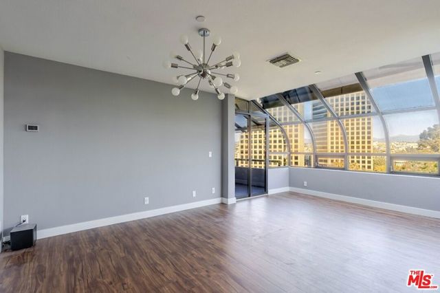 880 W 1st Street 712, Los Angeles, CA 90012