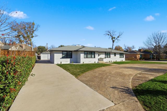 6207 Royal Lane, Dallas, TX 75230