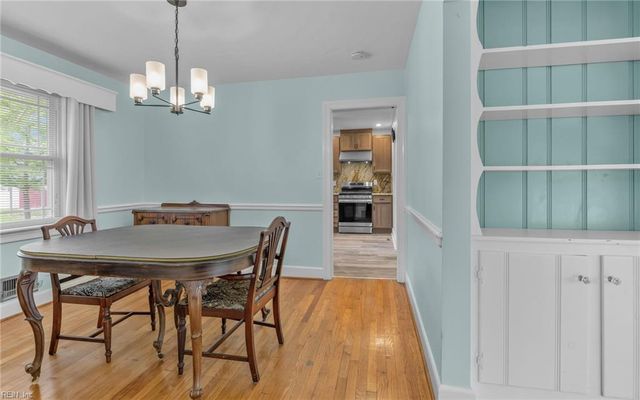 304 Sarazen DR, Portsmouth, VA 23701