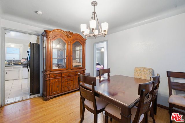 3237 W 74th Street, Los Angeles, CA 90043