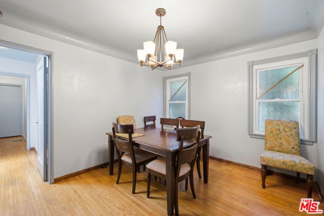 3237 W 74th Street, Los Angeles, CA 90043
