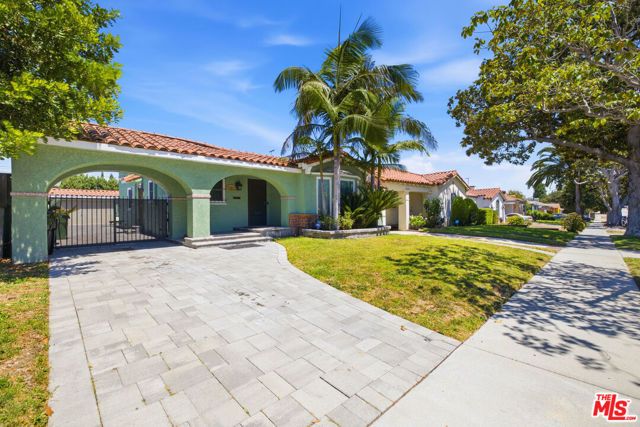 3237 W 74th Street, Los Angeles, CA 90043