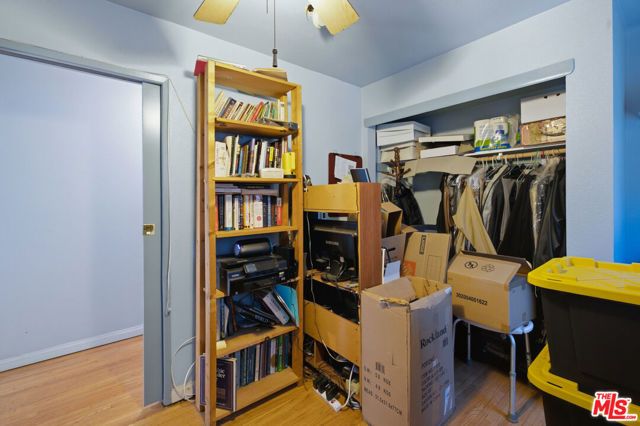3237 W 74th Street, Los Angeles, CA 90043