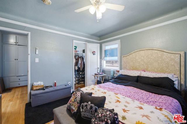 3237 W 74th Street, Los Angeles, CA 90043