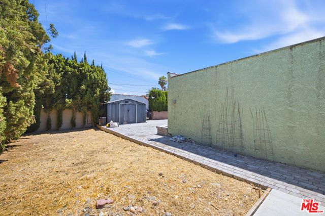 3237 W 74th Street, Los Angeles, CA 90043