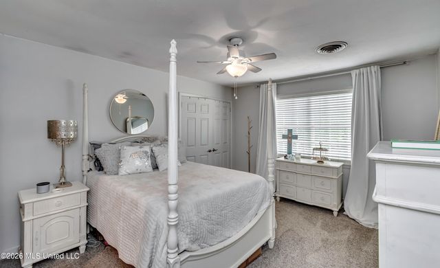 413 W Main Street, Raymond, MS 39154