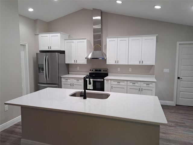 547 GRAPEWOOD LN., Citrus Springs, FL 34434