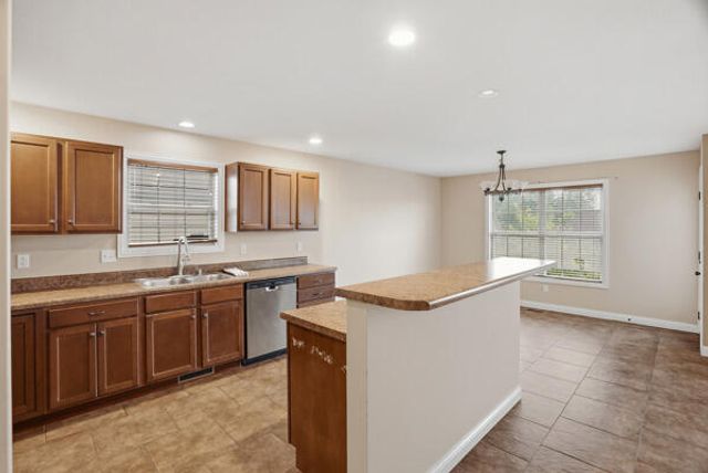 3112 BALLARD MILL DR, Columbia, MO 65203