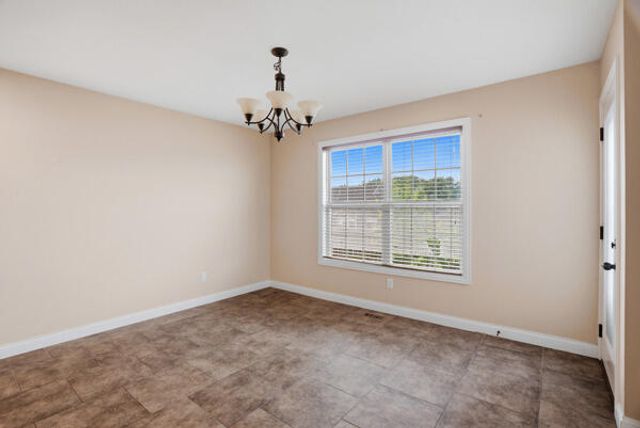 3112 BALLARD MILL DR, Columbia, MO 65203