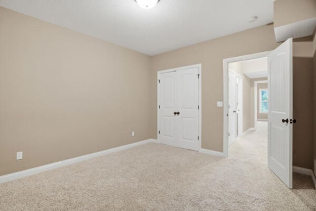 3112 BALLARD MILL DR, Columbia, MO 65203