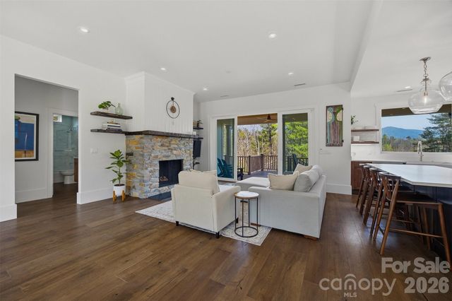 217 Sycamore Drive, Nebo, NC 28761