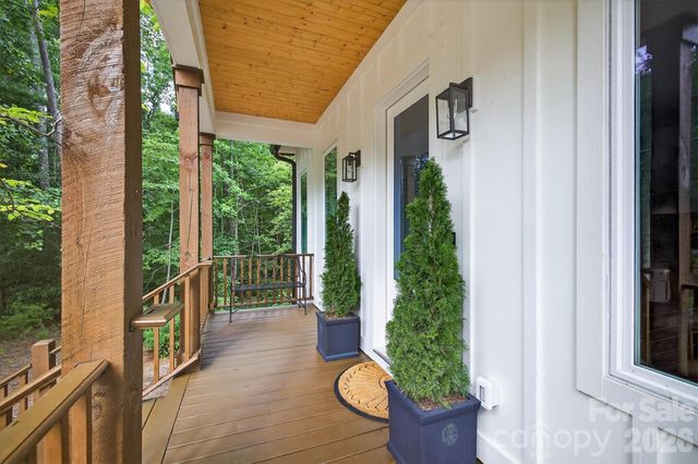 217 Sycamore Drive, Nebo, NC 28761