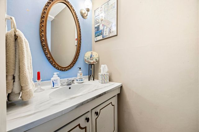 4701 N Kings Hwy Apt 2, Myrtle Beach, SC 29577